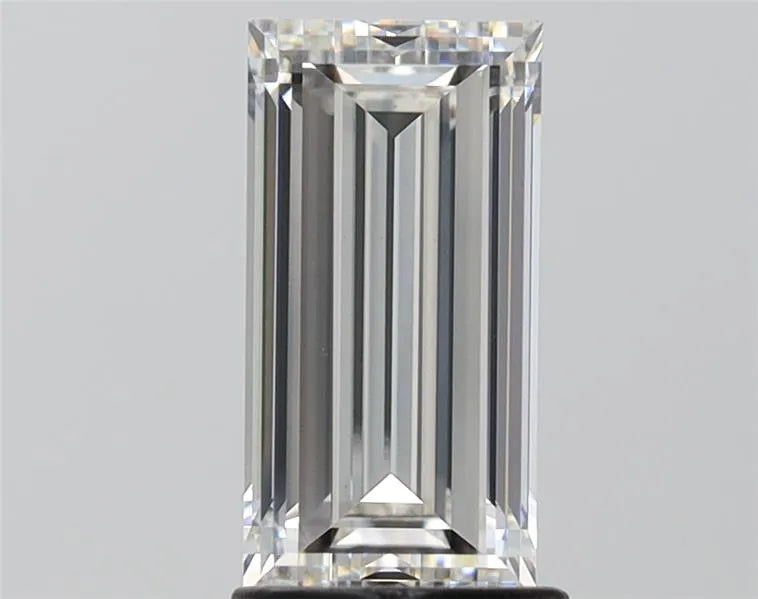 2.03ct Baguette Lab Grown Diamond (Colour G, Clarity VVS2, IGI Certified)